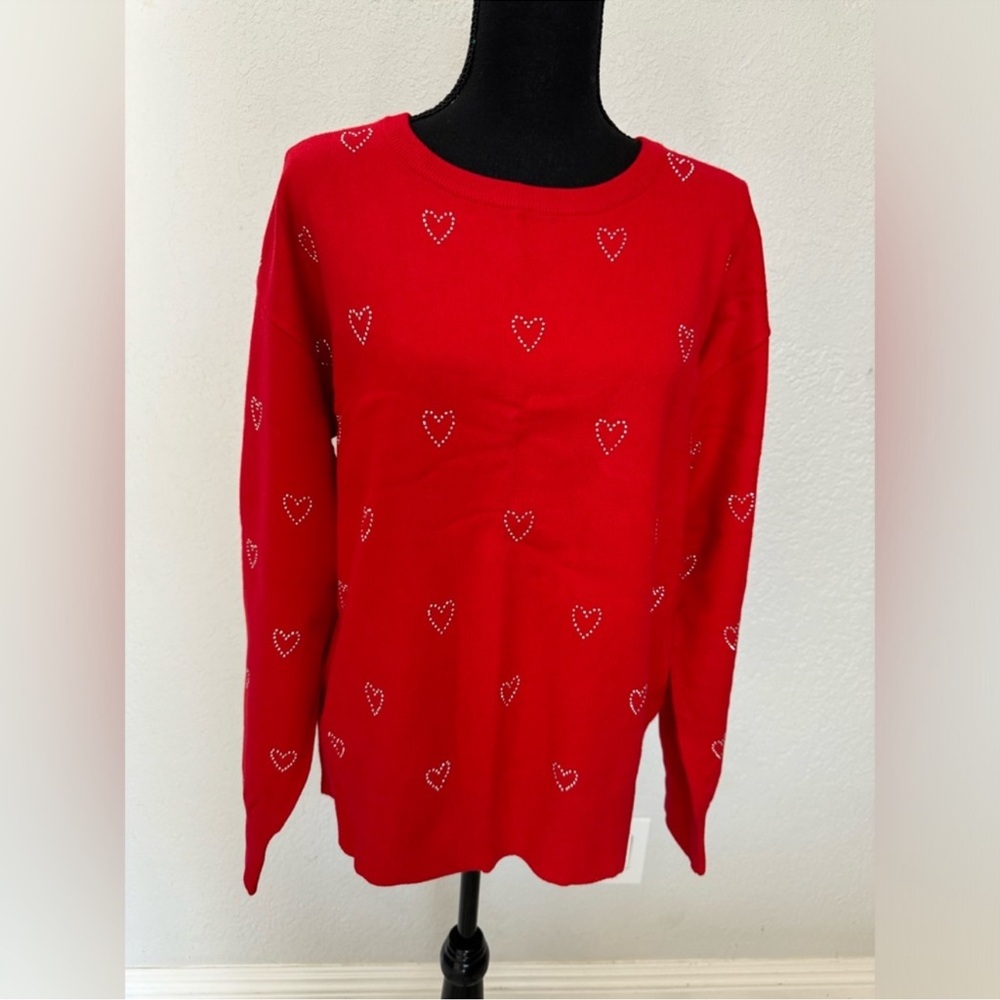 New never worn! Red Heart Patterned Women's Top
